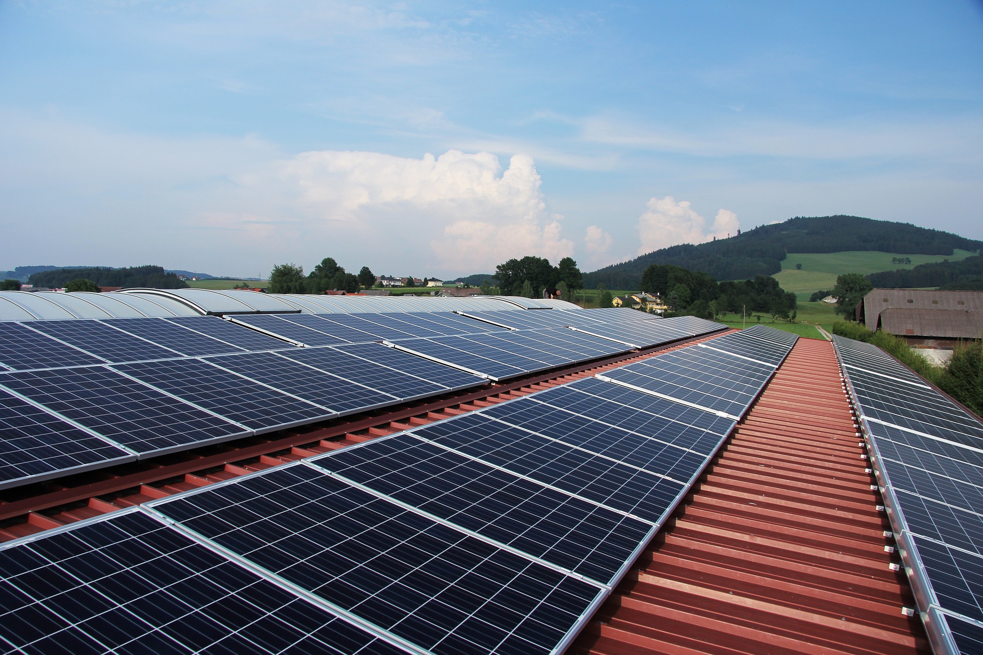 Commercial solar services